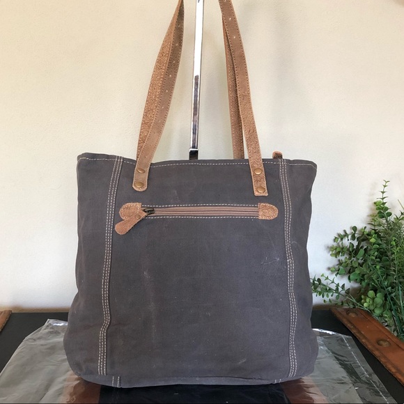 Myra Bag up cycled Canvas Tote Abstract Key C2019 - Picture 6 of 7